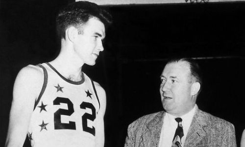 1950-51赛季NBA全明星阵容名单及球员数据一览