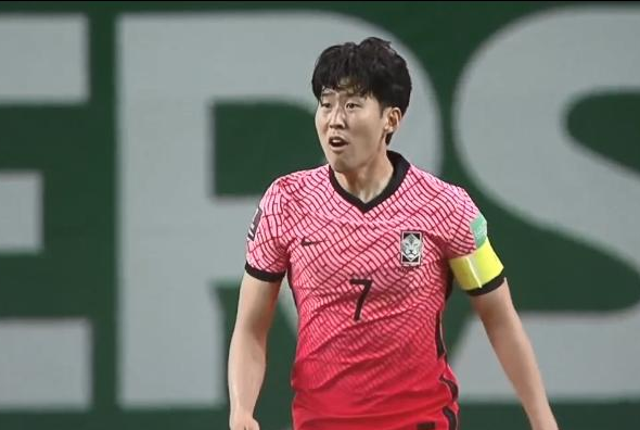 世预赛韩国12强赛首发名单_亚洲预选12强赛韩国首发人员一览