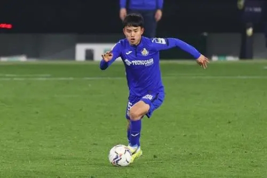 久保健英什么水平_久保建英技术特点介绍