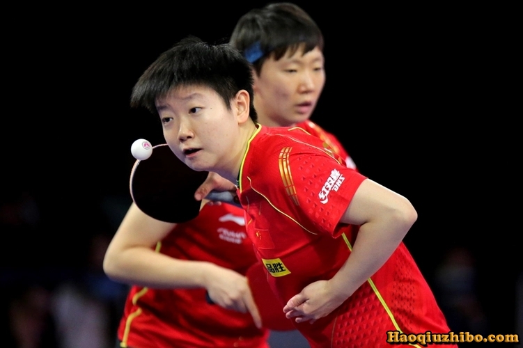 2022WTT大满贯新加坡站正赛女双1/4决赛 孙颖莎/王曼昱vs田志希/梁夏银 全场录像
