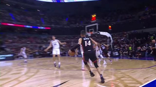 2022.12.18NBA全场录像回放 热火vs马刺